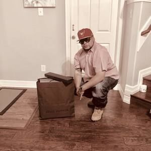 Meet your Posher, Christopher